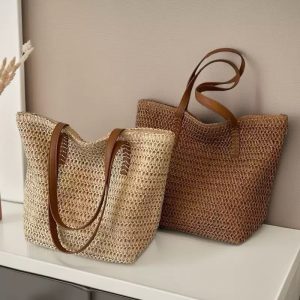 Large capacity tote bag